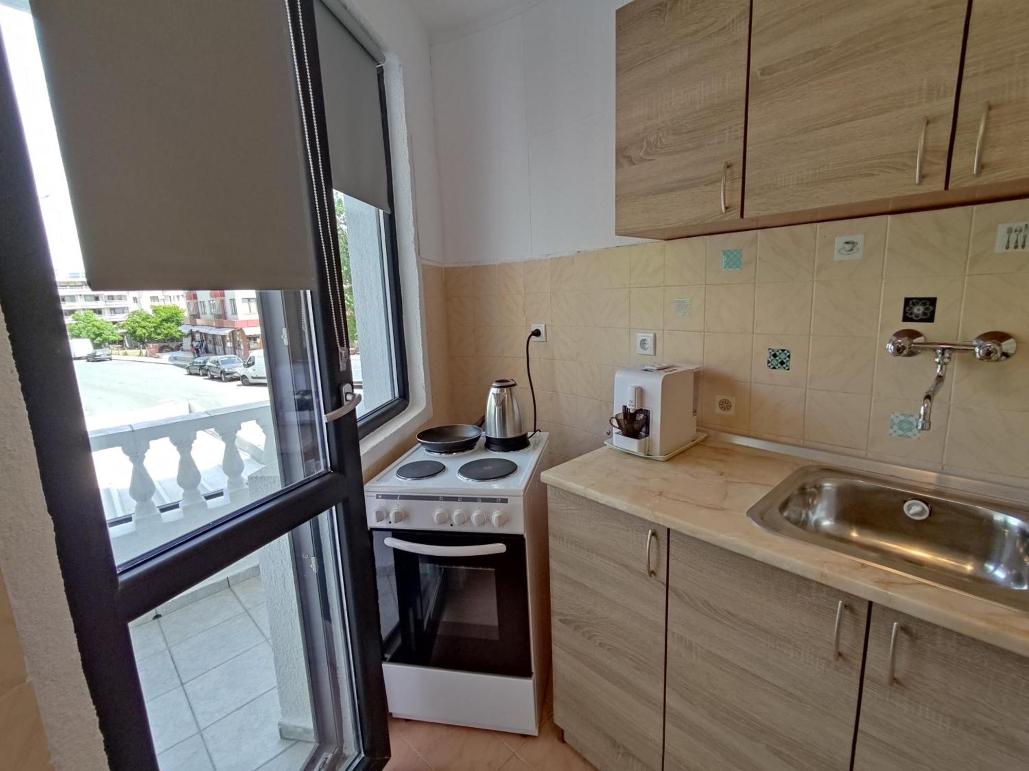 Rali Apartments Kiten  Room photo
